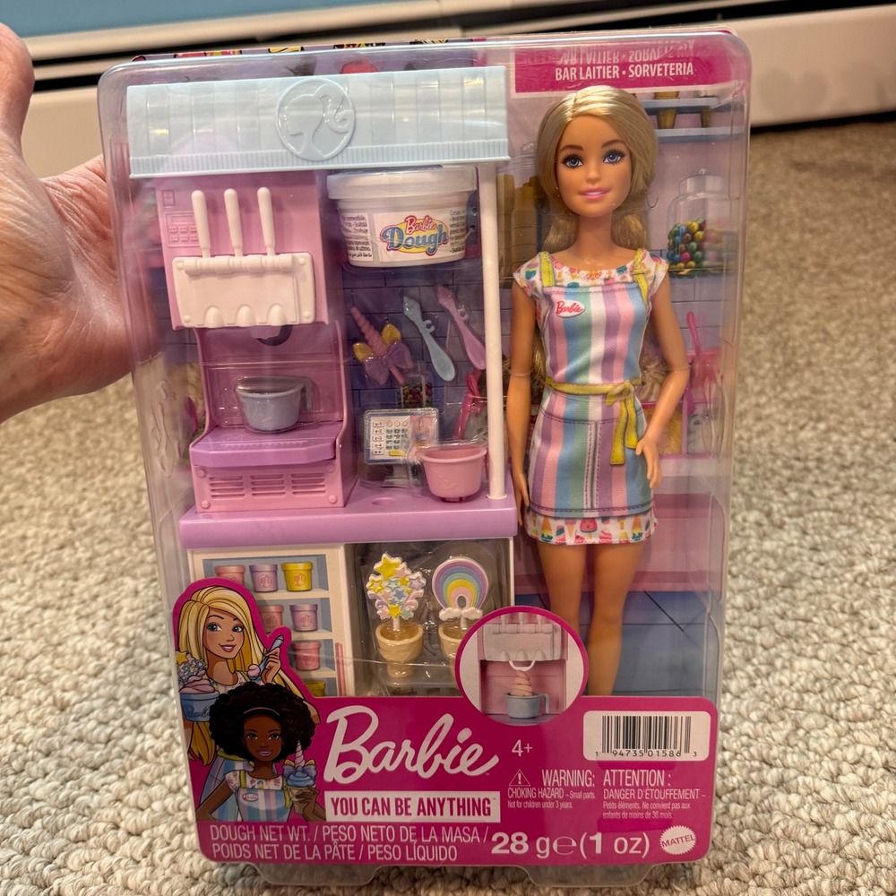 Barbie You Can Be Anything Dough‎ Chef Doll & Playset New in Box